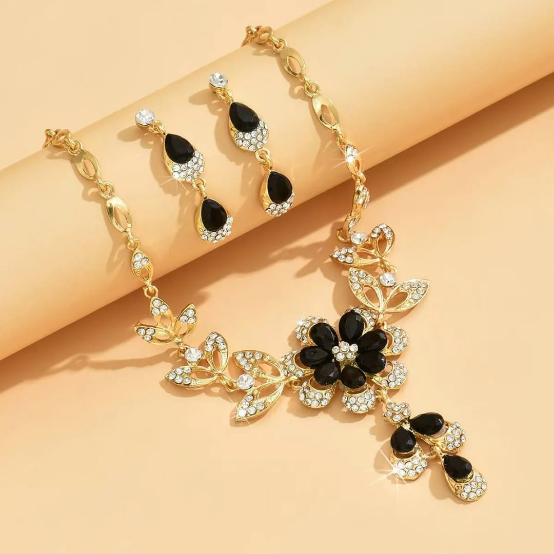 Matching Necklace and Earings