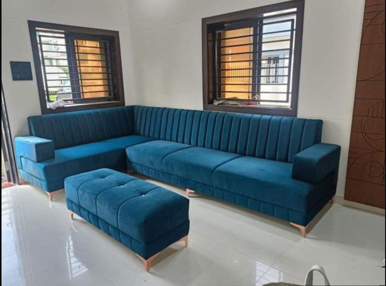 6 seater + ottoman