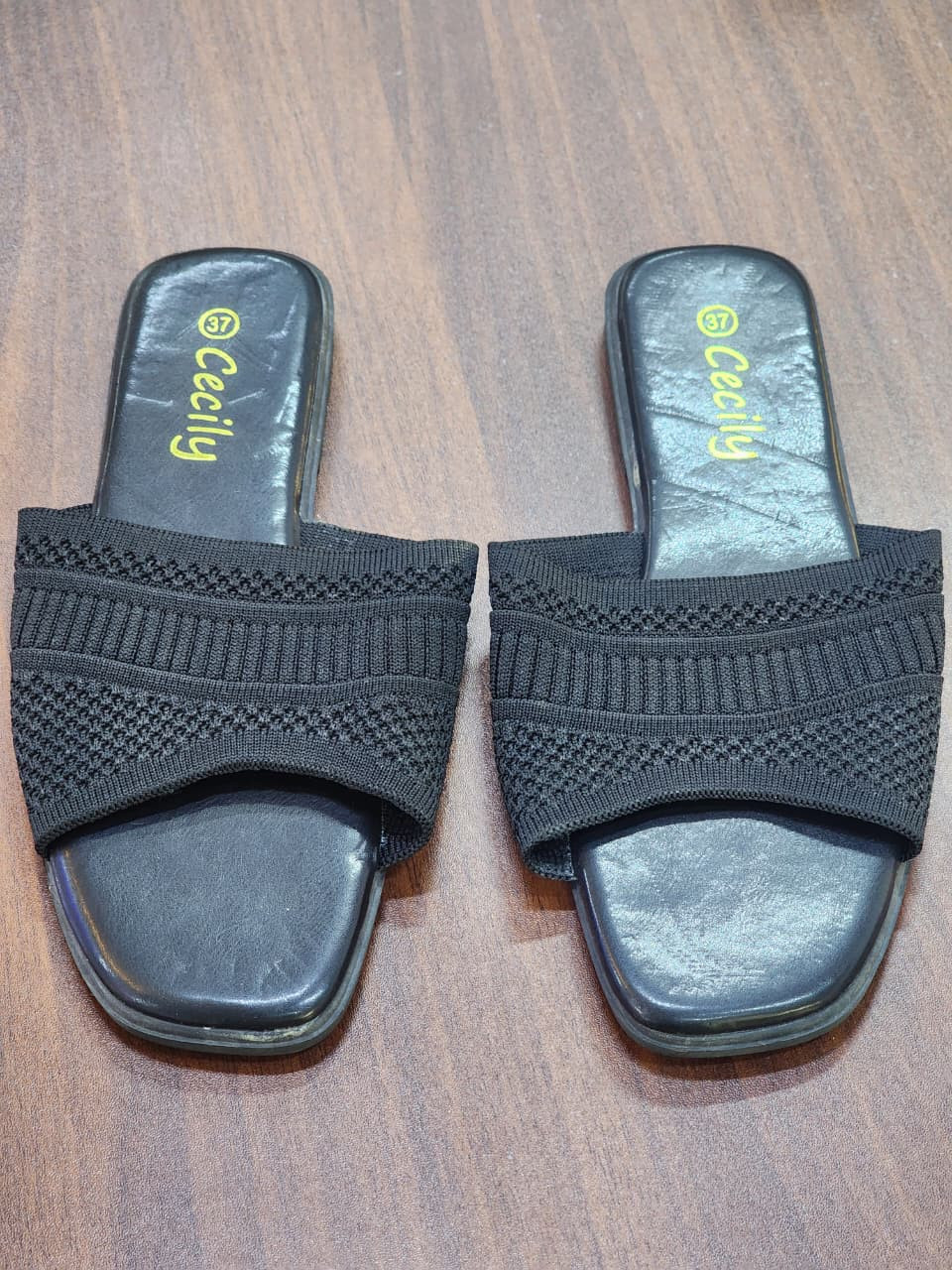 Cecily Sandal