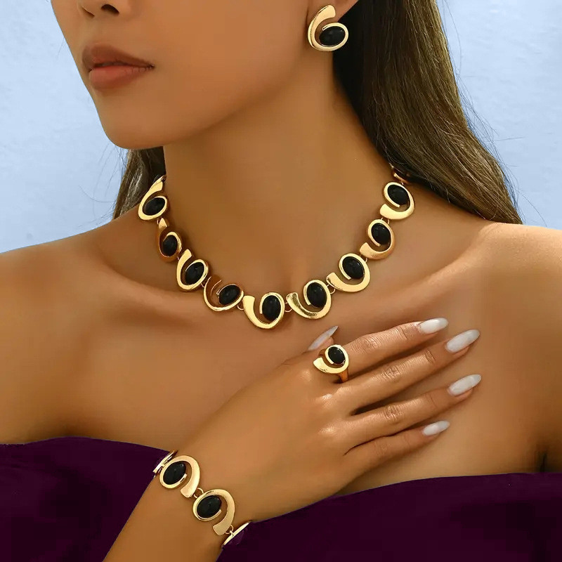 Retro Creative Spiral Matching Jewelry Set