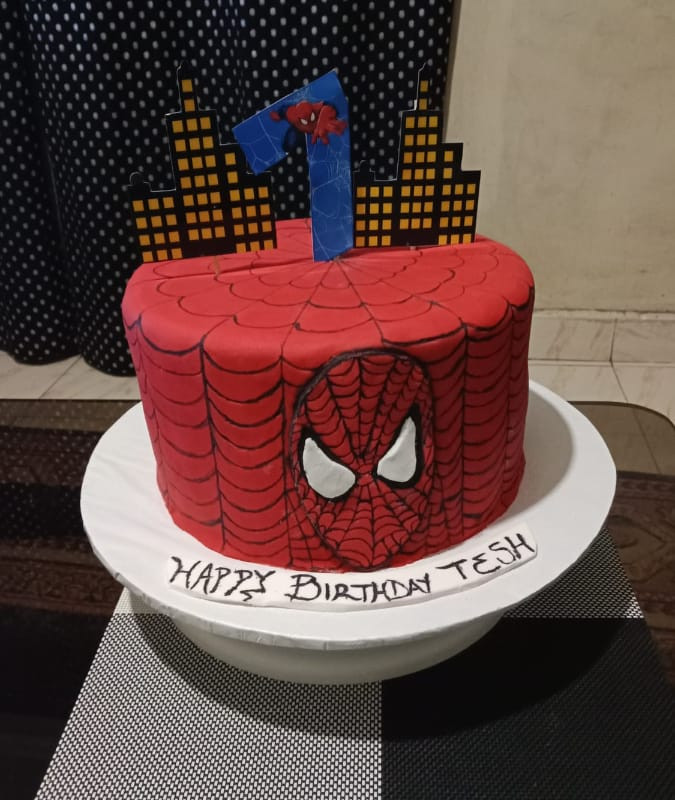 SpideMan Cakes