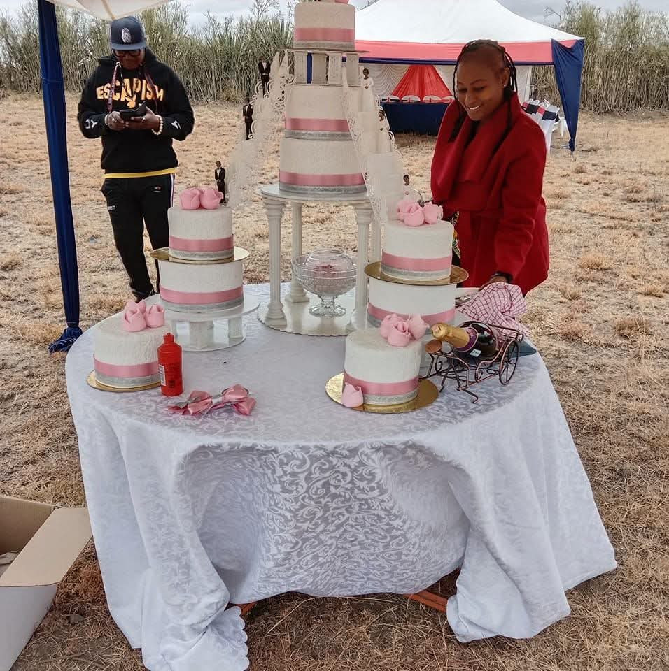 Wedding Cakes Per Kg