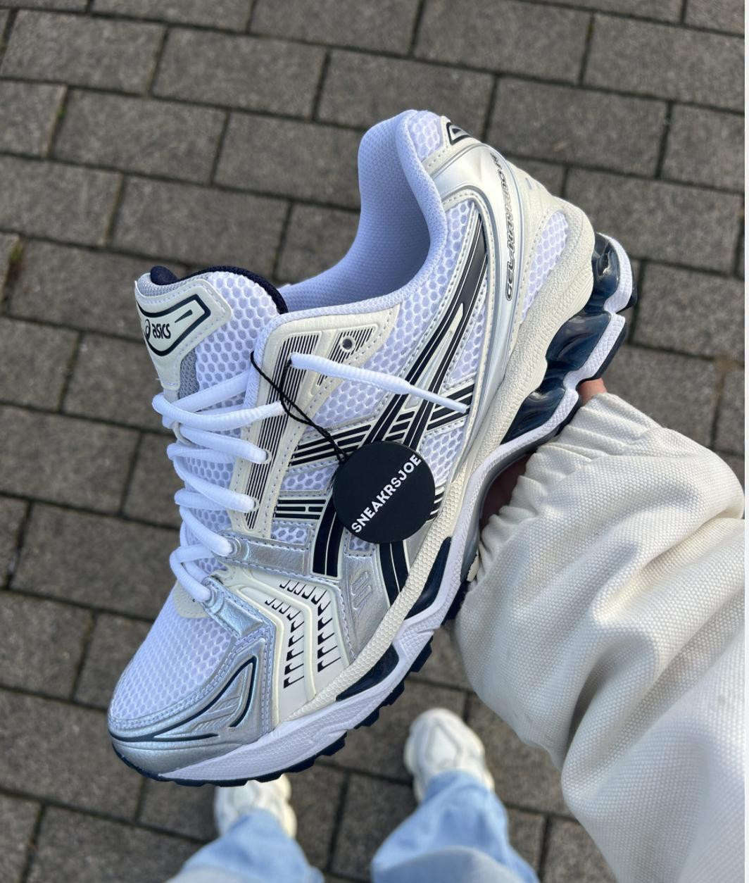 ASICS