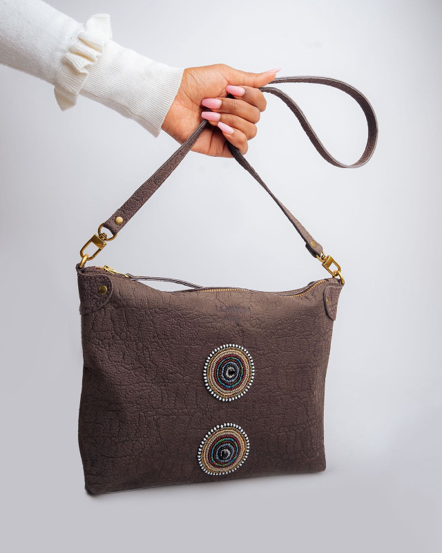 Zuri Sling