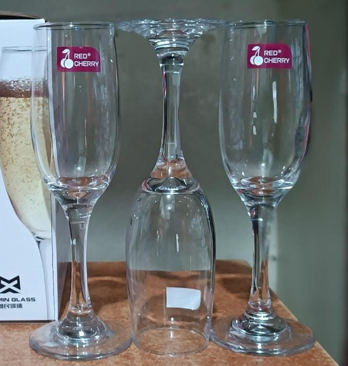 Set of Wine Glass