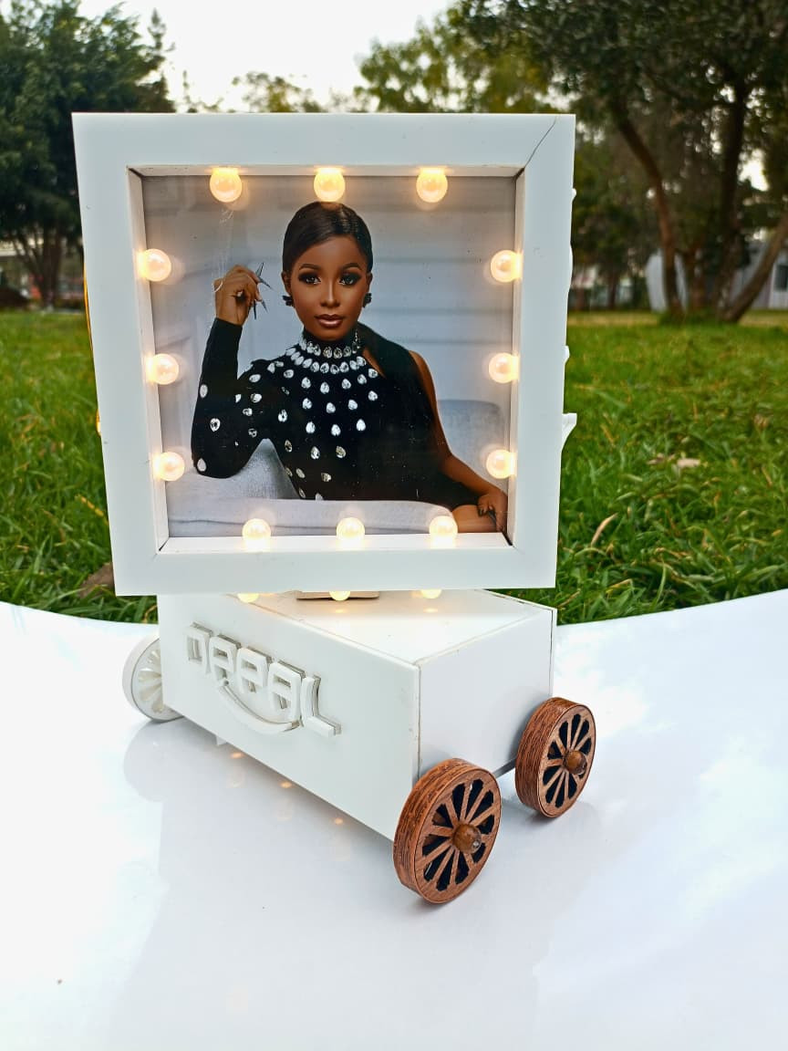 Oppal Backlit Autorotation Picture Frames