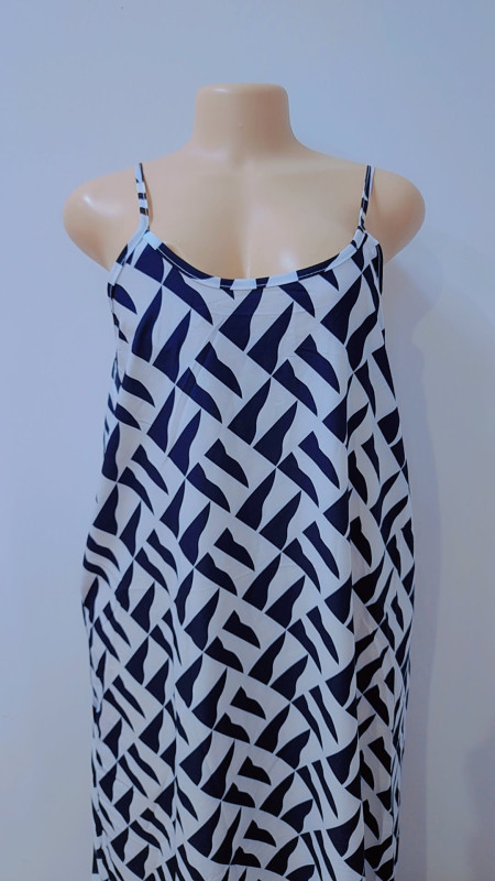 Stylish Free Dress